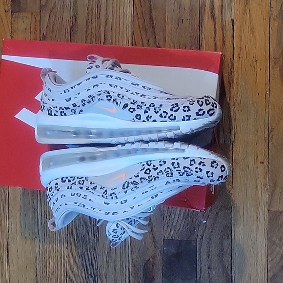 Nike Air Max 97 - Picture 6 of 13